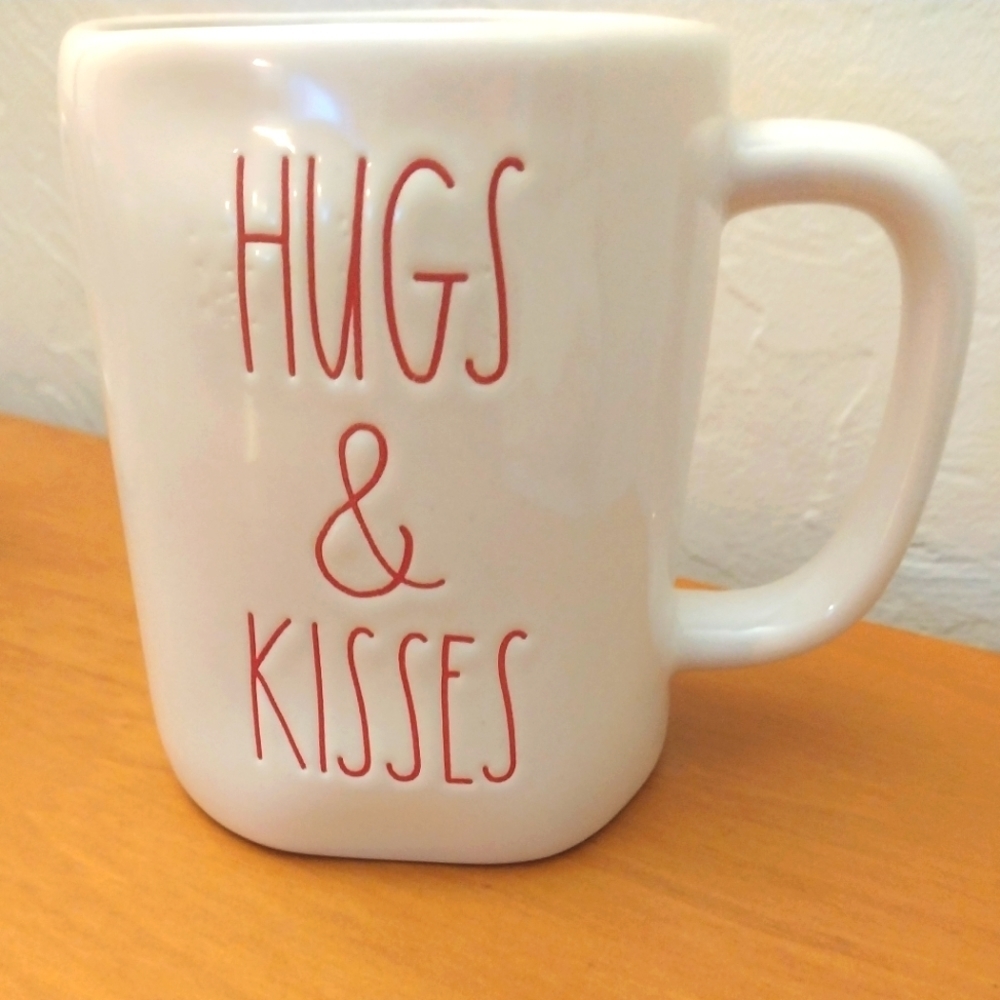 RAE Dunn Artisan Mug, "HUGS & KISSES"